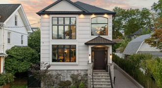 100 Knox Pl Staten Island, NY 10314