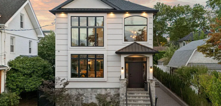 100 Knox Pl Staten Island, NY 10314